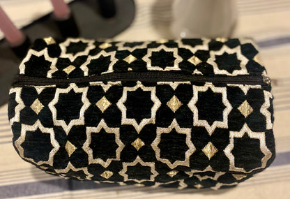 Traditional Moroccan Hammam Bag – A Touch of Arganyah Elegance in Every Beauty Ritual"